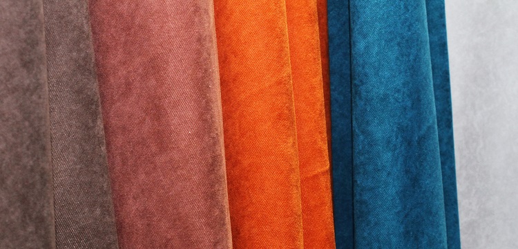 如何用拉力試驗(yàn)機(jī)來測(cè)定硬質(zhì)橡膠的彎曲強(qiáng)度