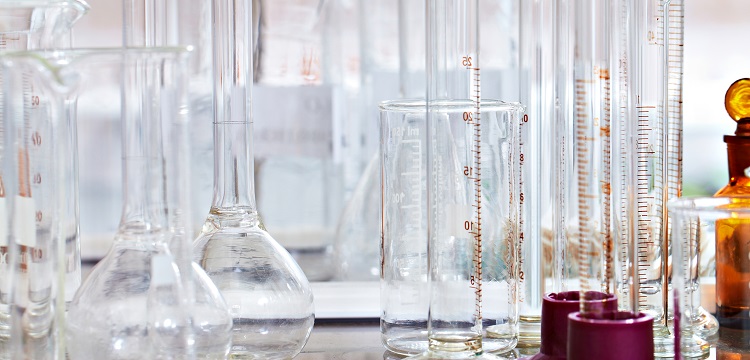 你相信網(wǎng)上所謂的第三方機(jī)構(gòu)對(duì)洗衣液的測(cè)評(píng)嗎 ?我想在自己家里生產(chǎn)洗衣液,這樣違法嗎 健明迪檢測(cè)